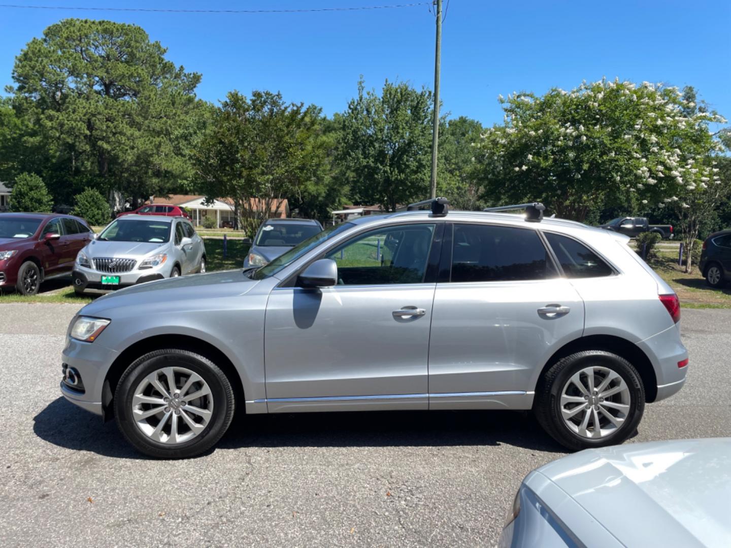 2015 SILVER AUDI Q5 2.0T QUATTRO PREMIUM PLUS (WA1LFAFP5FA) with an 2.0L engine, Automatic transmission, located at 5103 Dorchester Rd., Charleston, SC, 29418-5607, (843) 767-1122, 36.245171, -115.228050 - Local Trade-in with Leather, Panoramic Sunroof, Navigation, Backup Camera, CD/Bluetooth/Radio, Dual Climate Control, Power Everything (windows, locks, seats, mirrors), Memory/Heated Seats, Power Liftgate, All-weather Mats, Push Button Start, Keyless Entry, Alloy Wheels. Clean CarFax (no accidents re - Photo#3